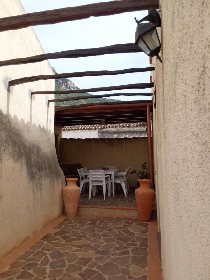 B&B Sa Prama Galtellì 外观 照片