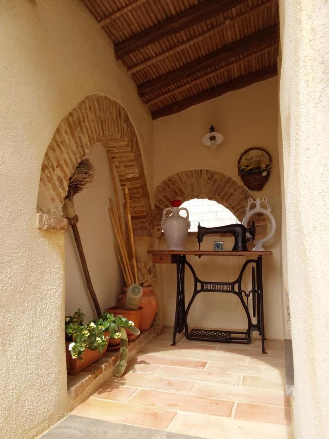 B&B Sa Prama Galtellì 外观 照片