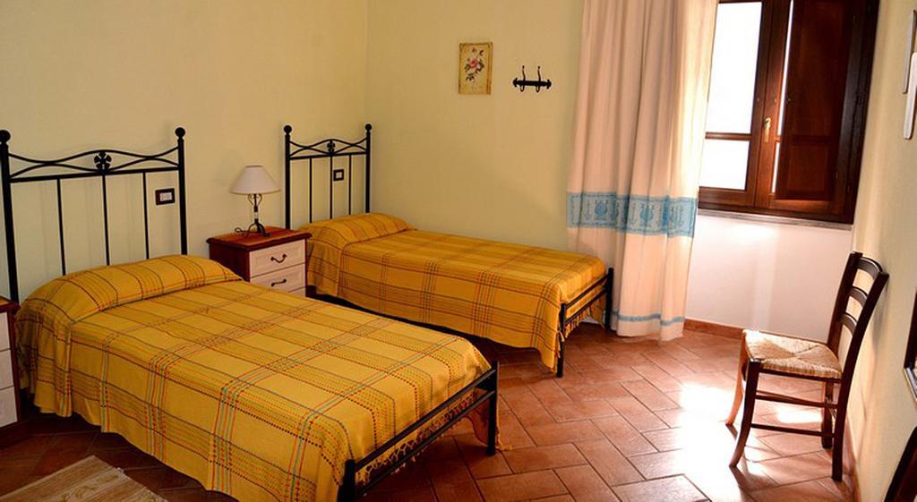 B&B Sa Prama Galtellì 外观 照片